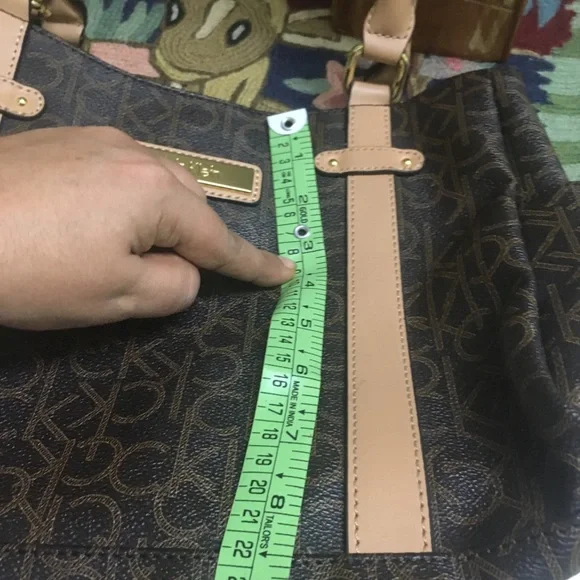 Authentic Calvin Klein coated PVC signature tote bag - Picture 8 of 15